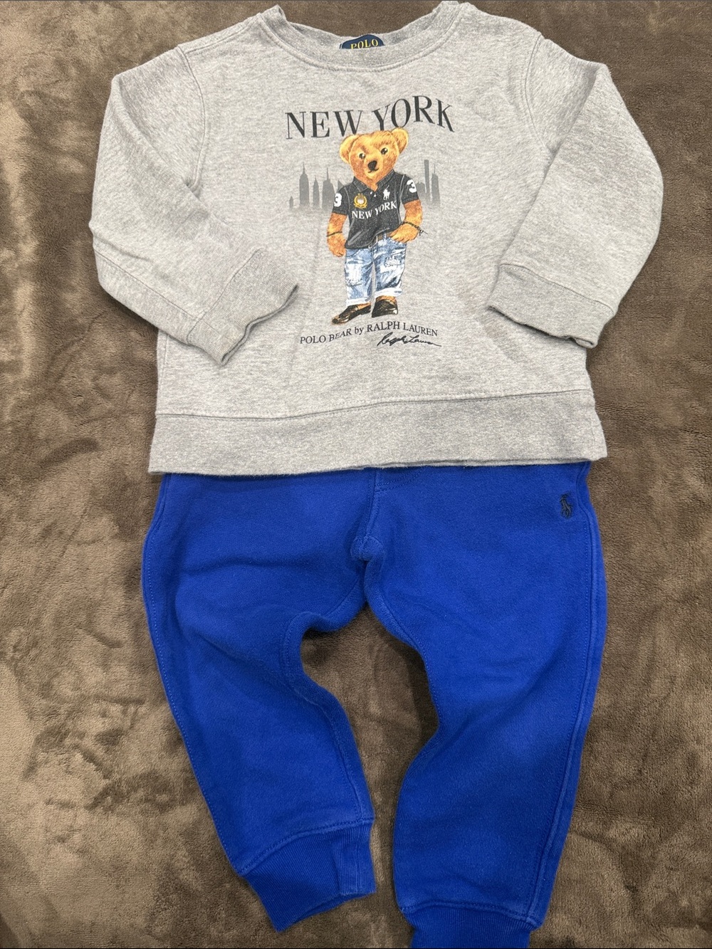 Set Polo by Ralph Lauren Kids bear sweatshirt & Royal Blue Sweatpants